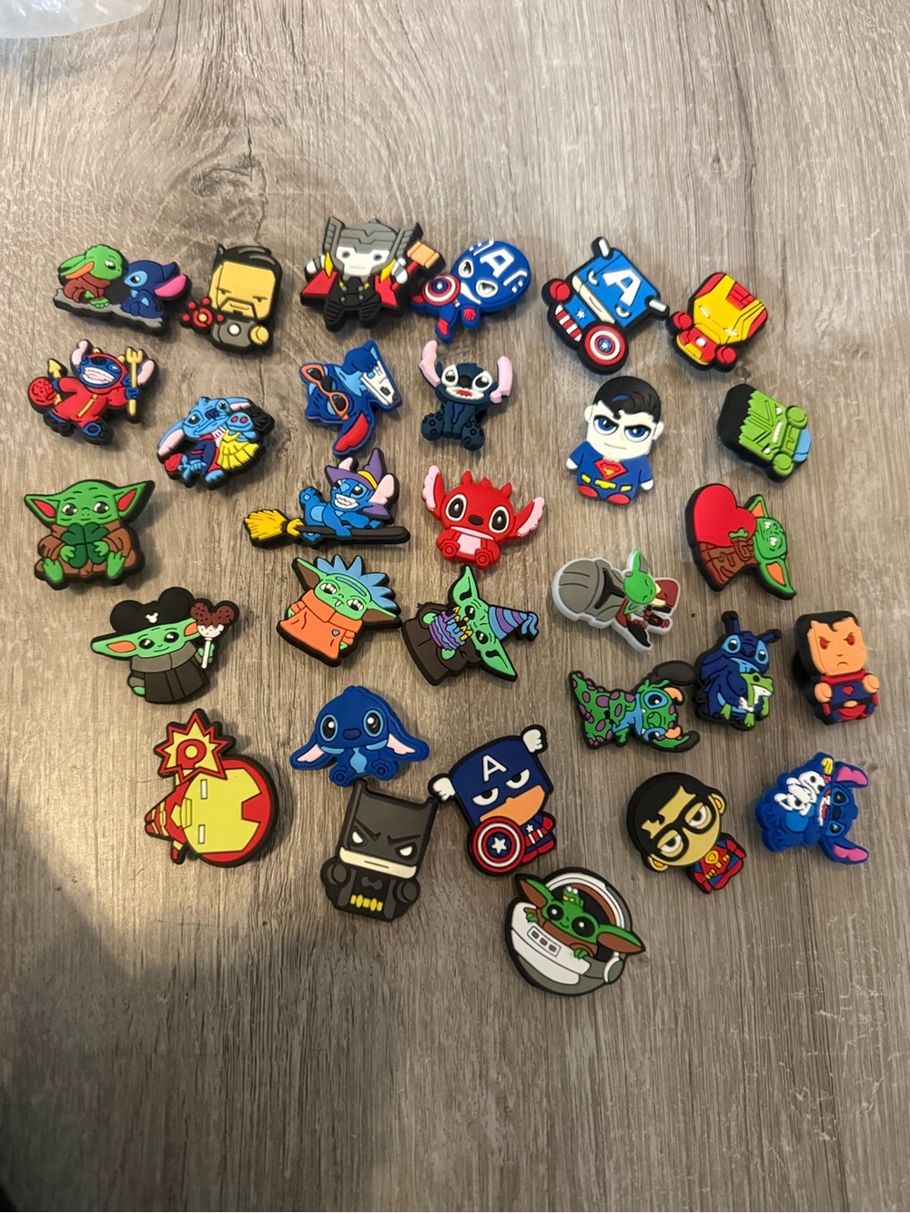 CROCS Marvel & Star Wars Jibbitz Charms Assortment - Multicolor